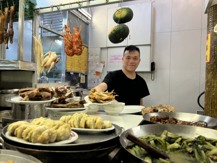 陳懷智希望透過推廣傳統潮州美食，令九龍城的潮州文化能透過人延續下來。